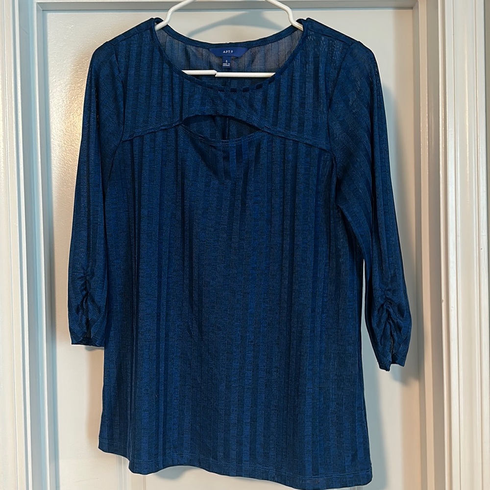 Women’s Blouse